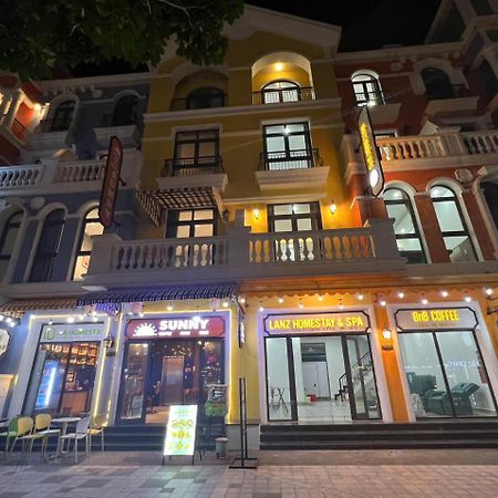Lia Homestay Grand World Phu Quoc - Sunny Venice Apartment מראה חיצוני תמונה