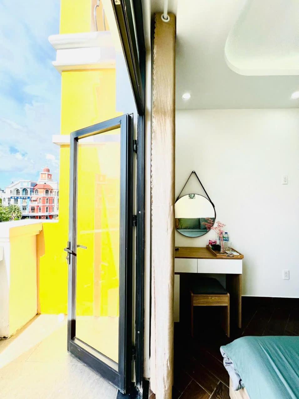 Lia Homestay Grand World Phu Quoc - Sunny Venice Apartment מראה חיצוני תמונה